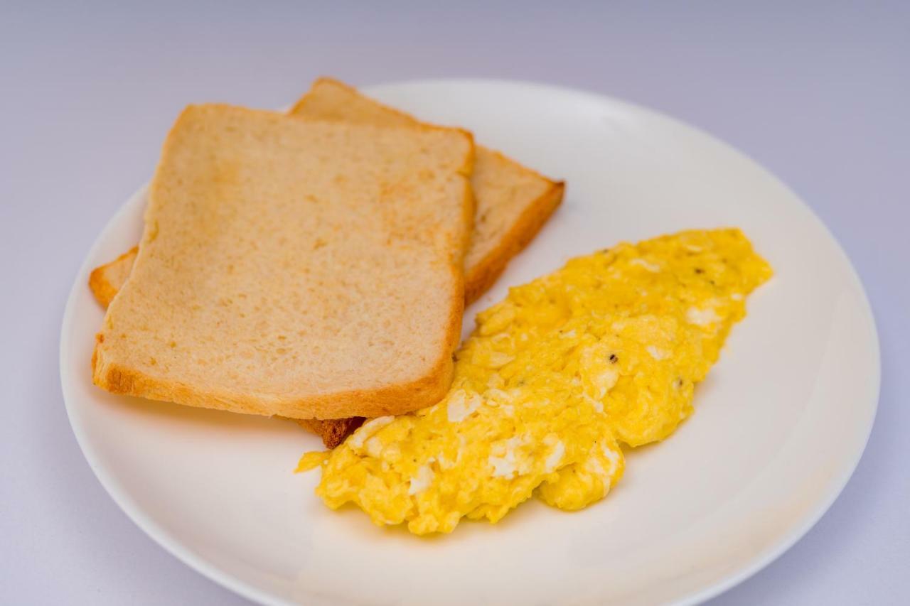 비바 호텔 시엠리아프 외부 사진